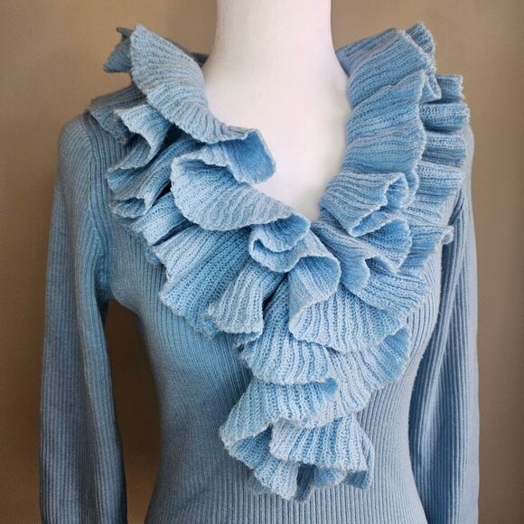 Yarns by Mododoc Pastel Blue Ruffle Wool Top Womens Medium Bell Sleeve Y2K Fairy - Picture 3 of 11